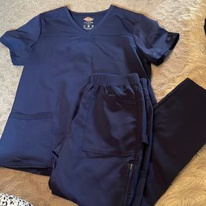 Dickies Scrub Set